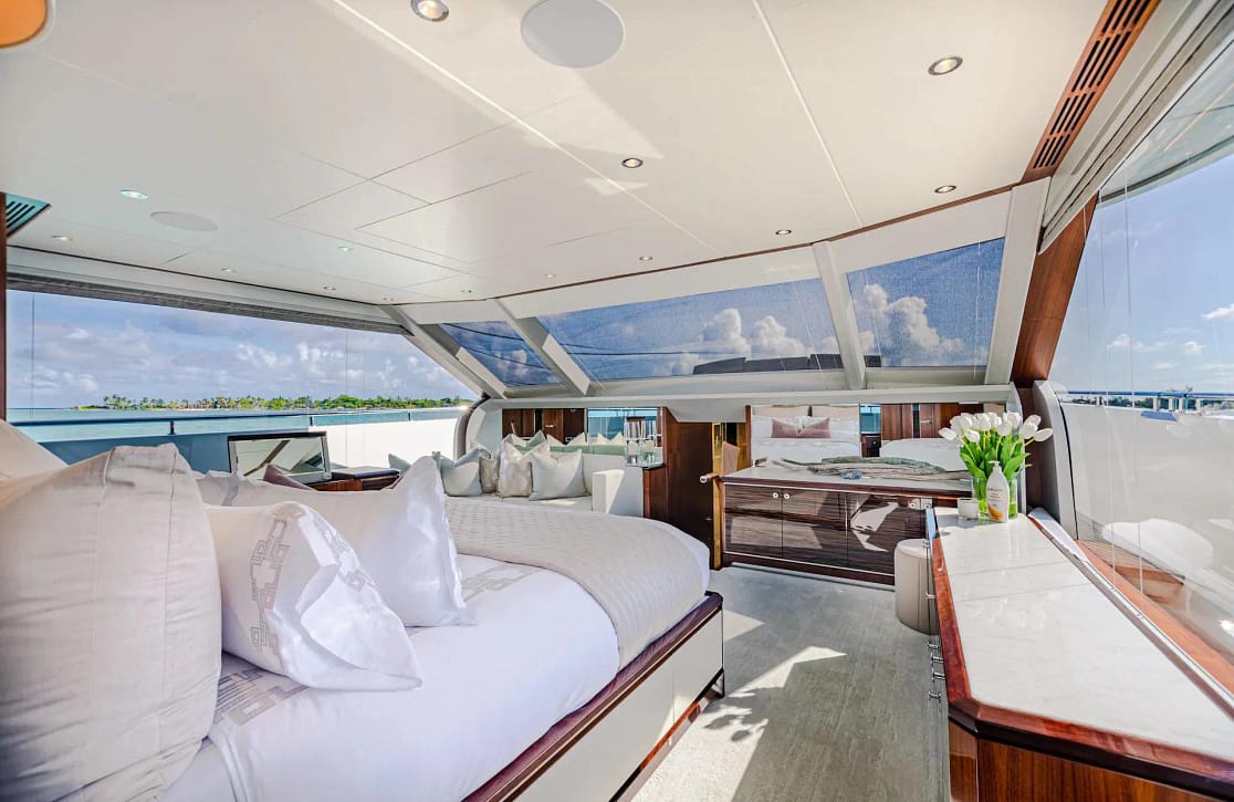 An image of I C yacht