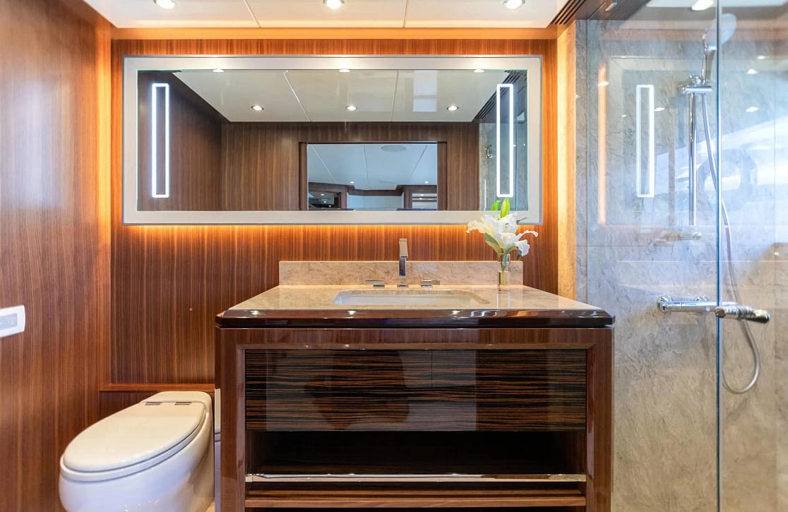 An image of I C yacht