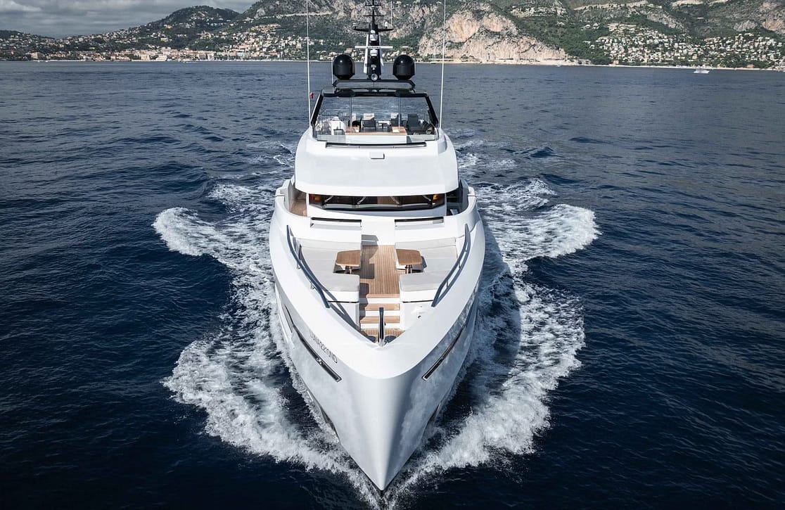 An image of Vayus yacht