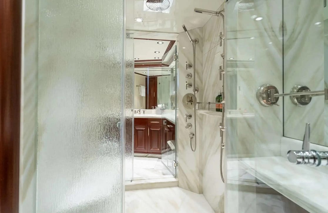 An image of Lucky Lady yacht