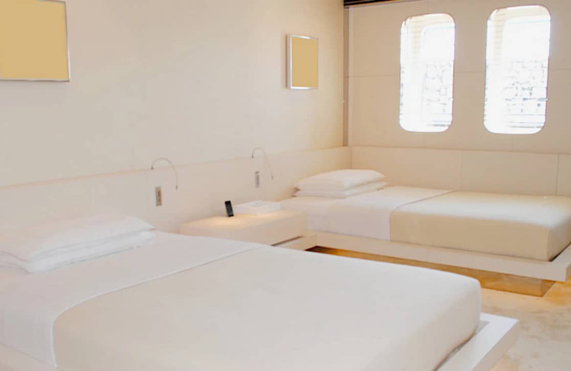 An image of Air yacht