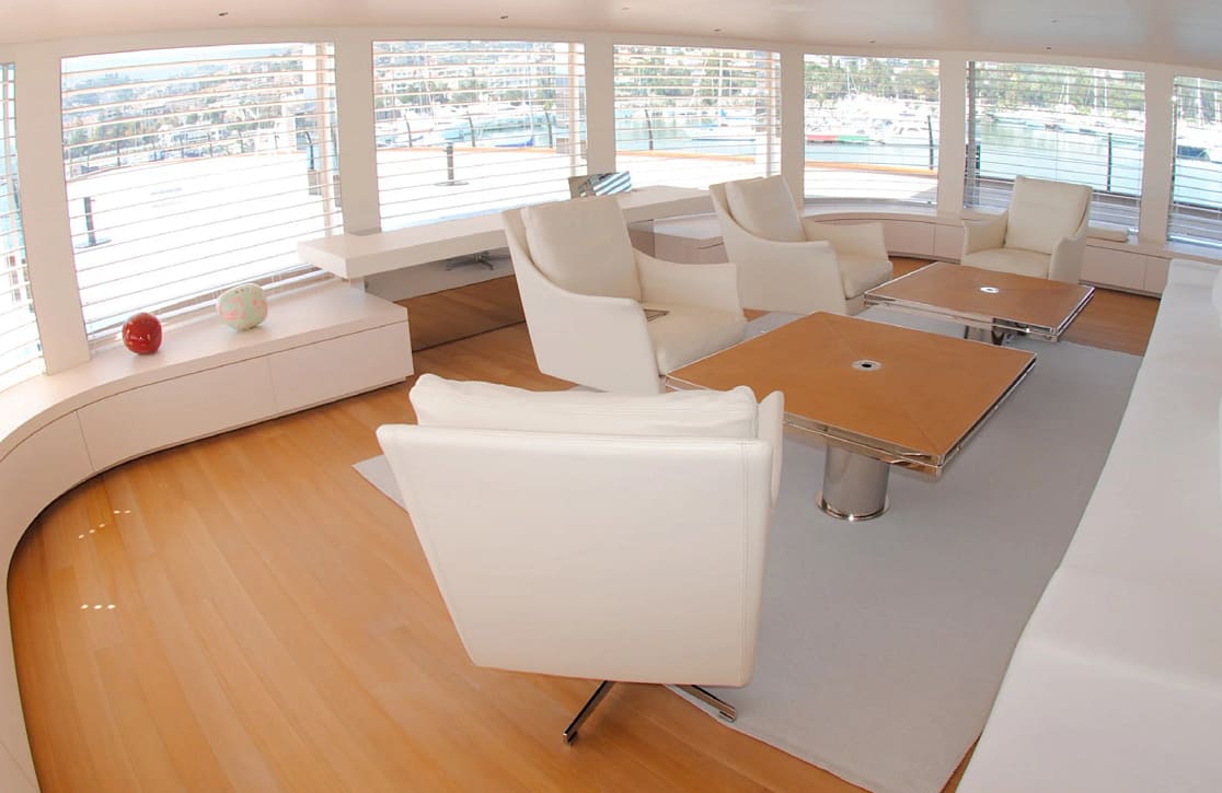 An image of Air yacht