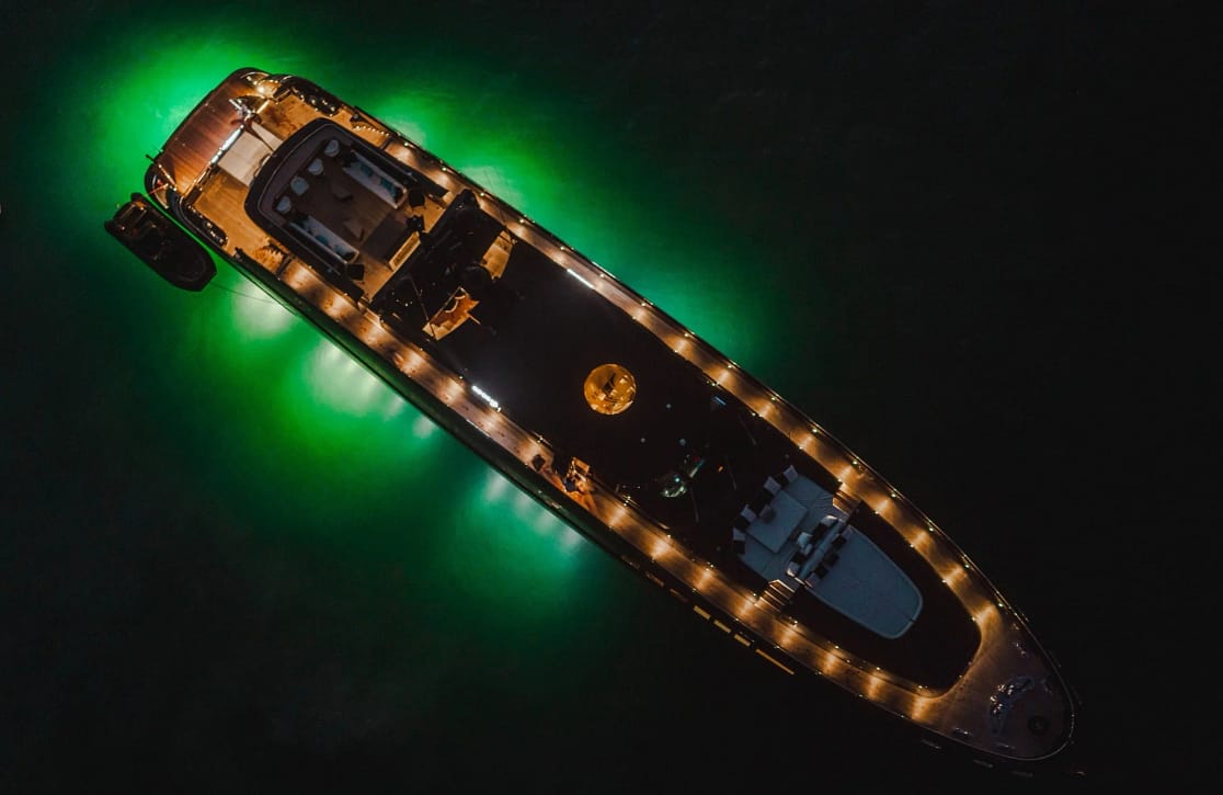 An image of Aquila yacht