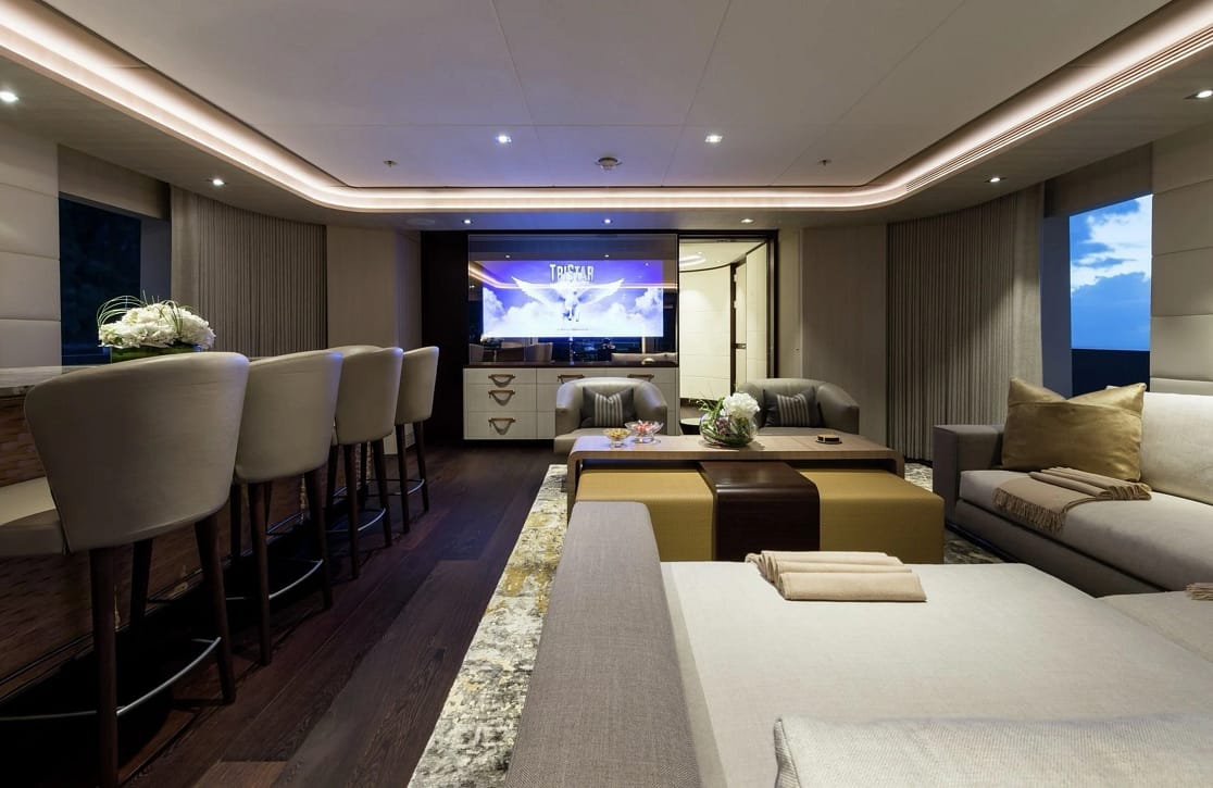 An image of Laurentia yacht