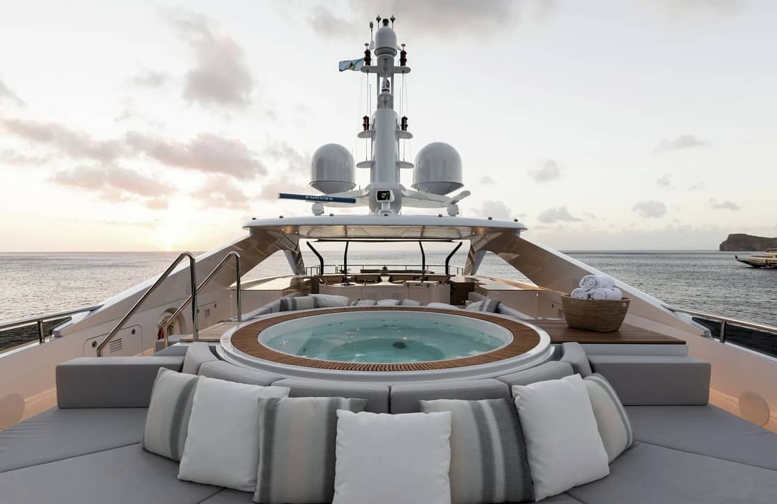 An image of Laurentia yacht
