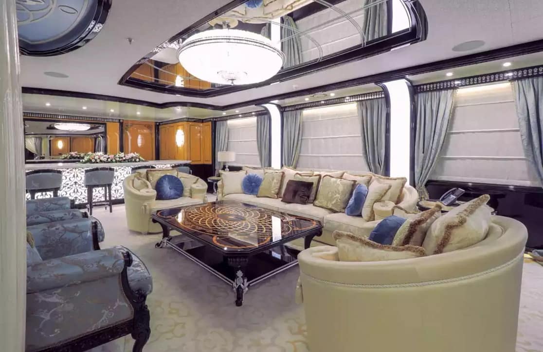 An image of Elements yacht