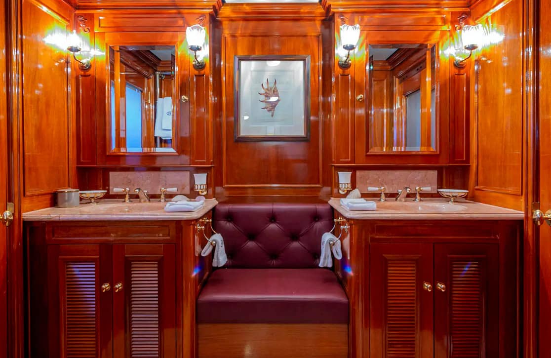 An image of Steel yacht