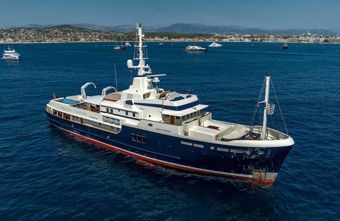 An image of Steel yacht