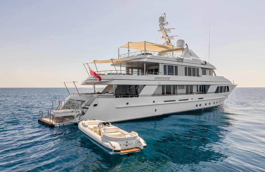 An image of Go yacht