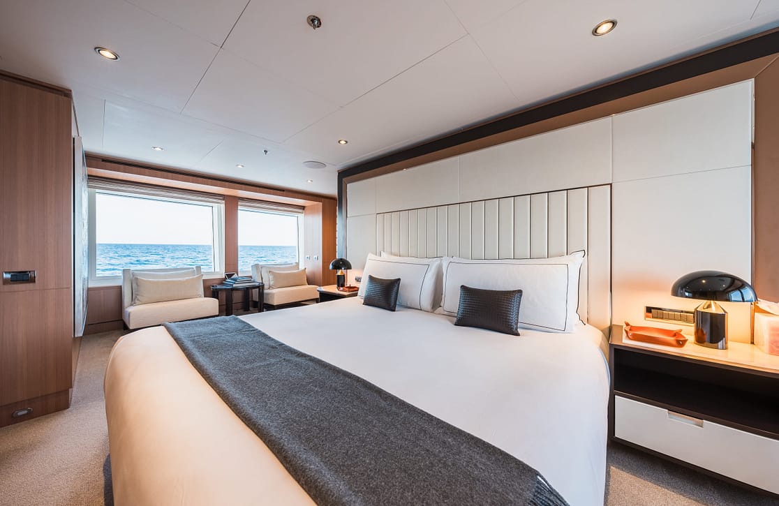 An image of Go yacht