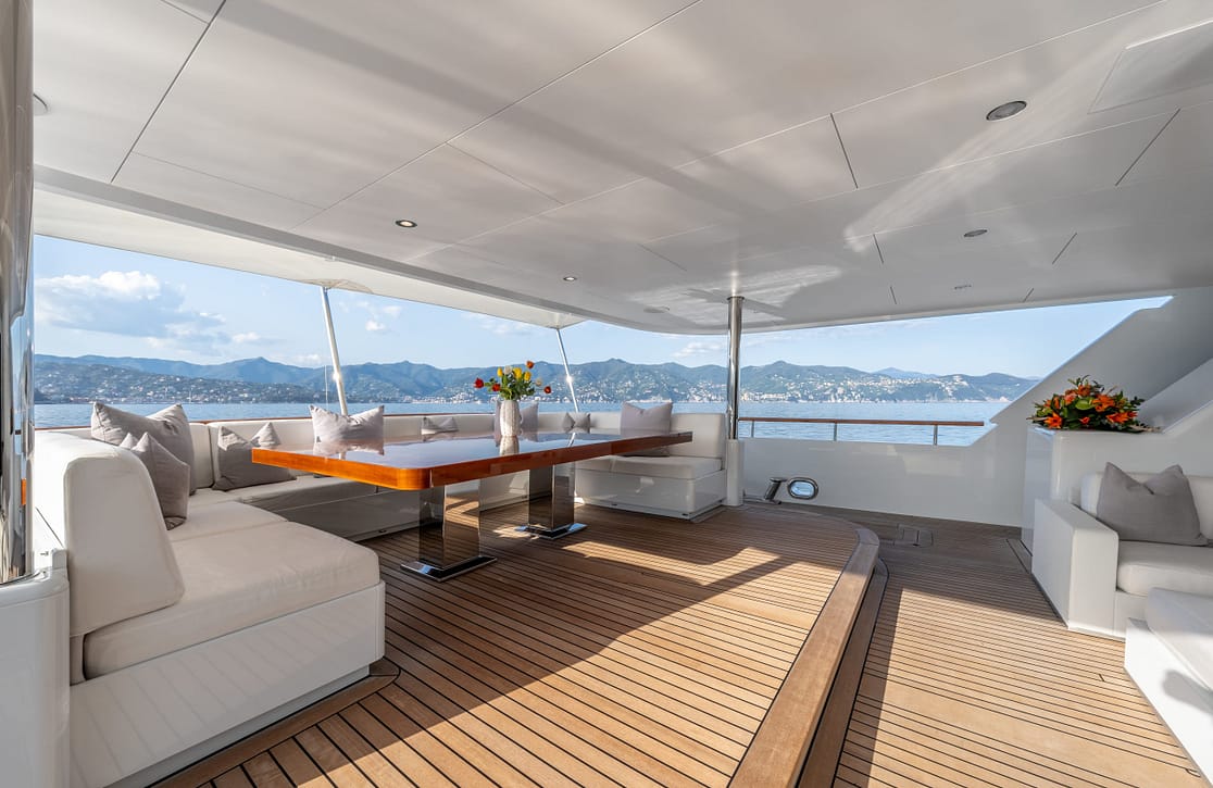 An image of Go yacht