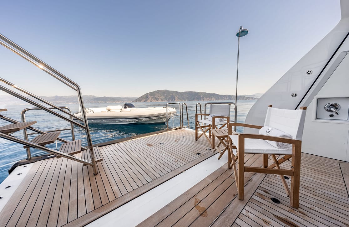 An image of Go yacht
