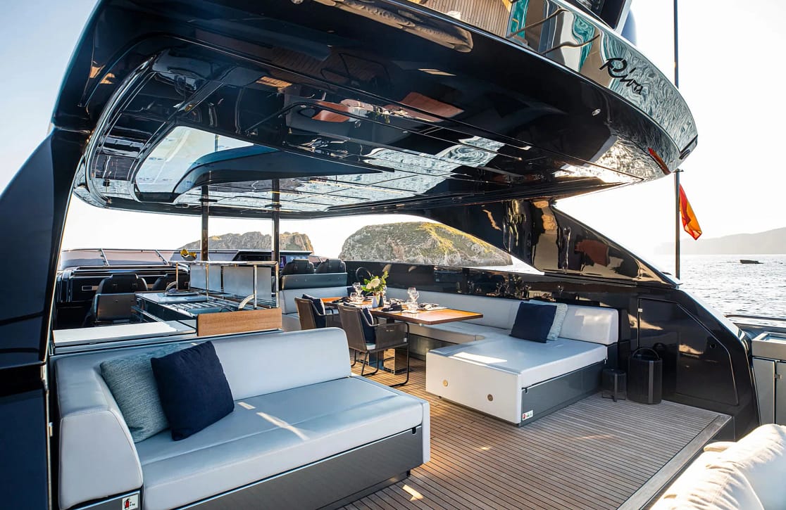 An image of Figurati yacht