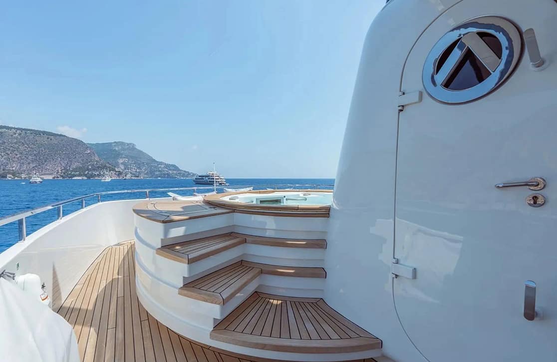 An image of Away yacht