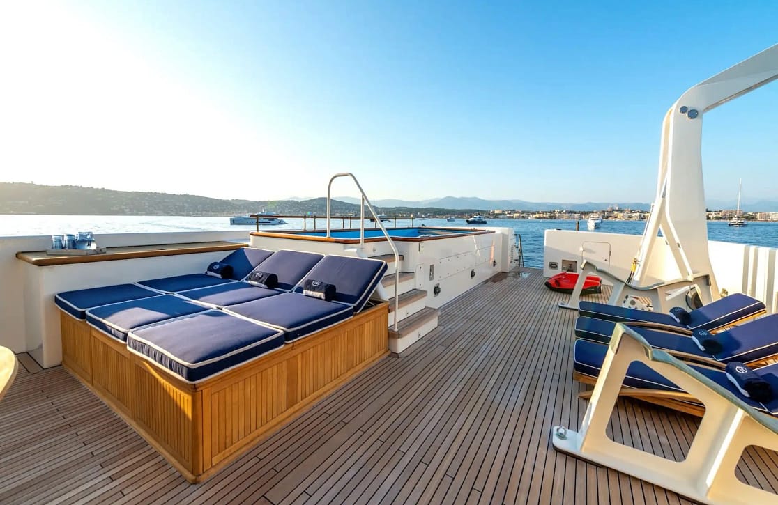 An image of Steel yacht