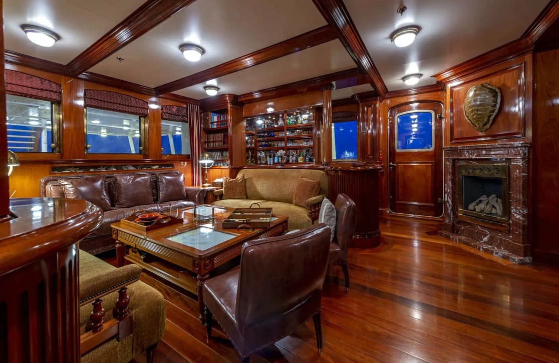 An image of Steel yacht