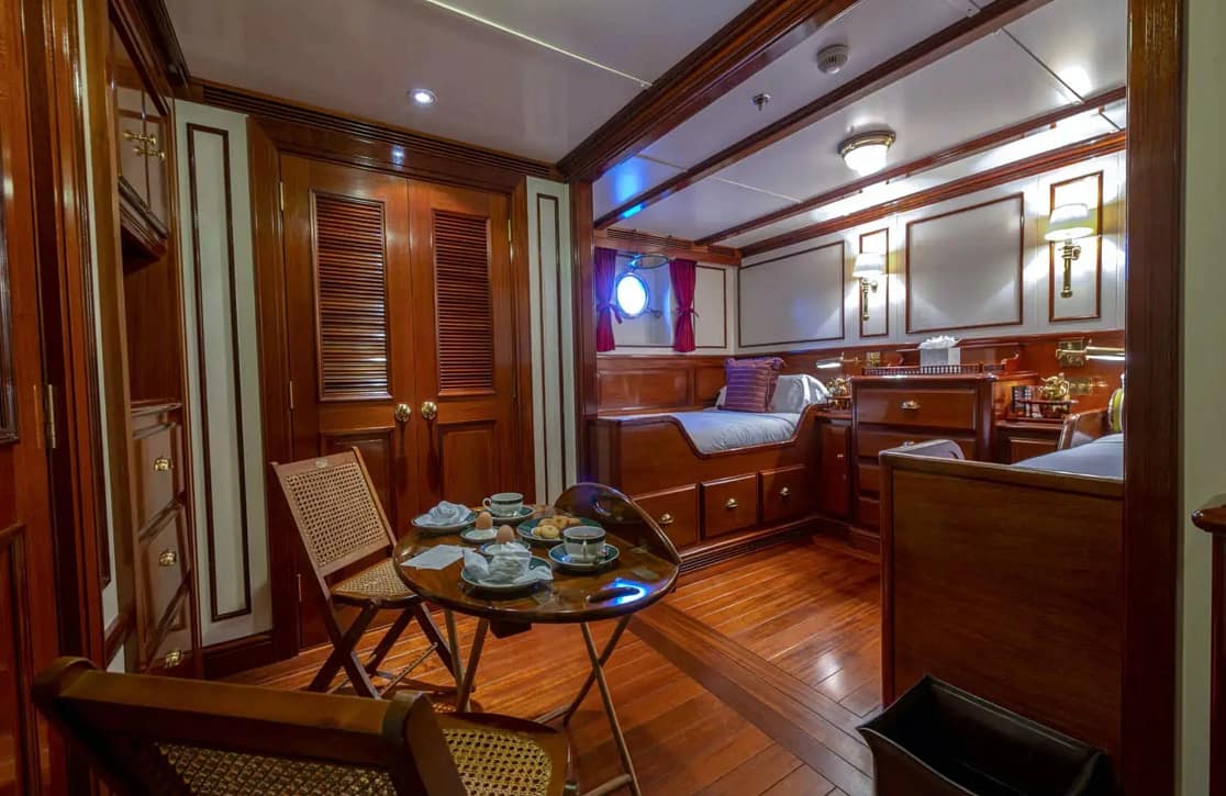 An image of Steel yacht