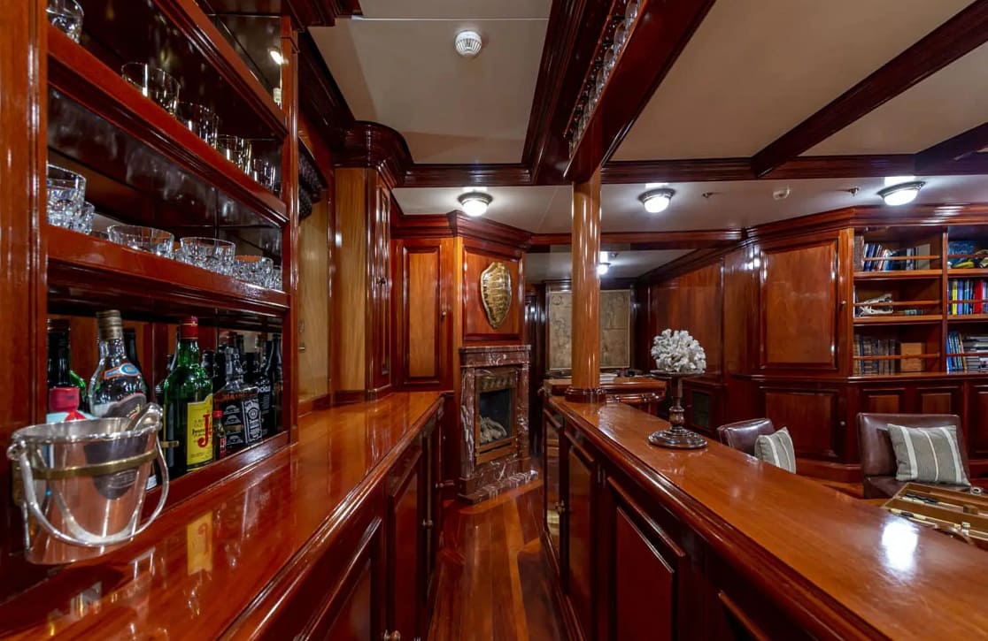 An image of Steel yacht