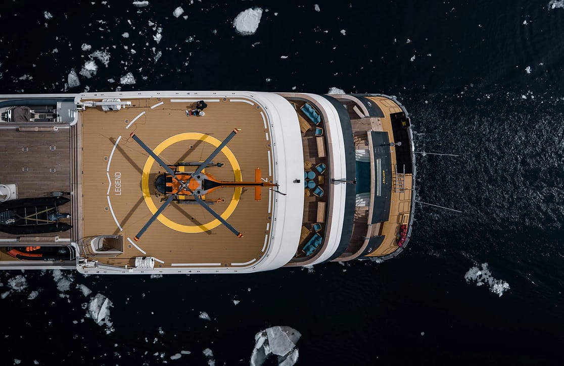 An image of Legend yacht