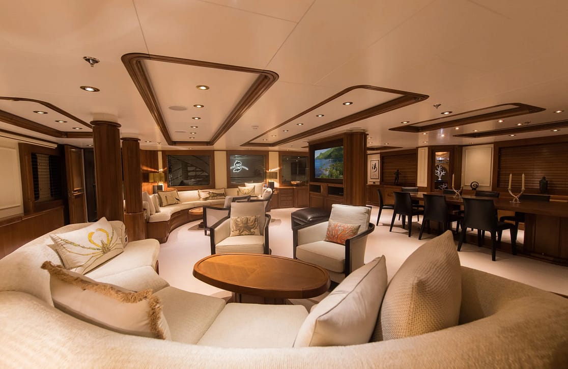 An image of Emerald yacht