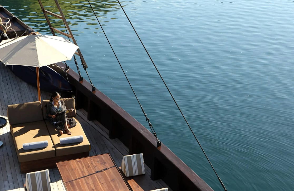 An image of Alila Purnama yacht