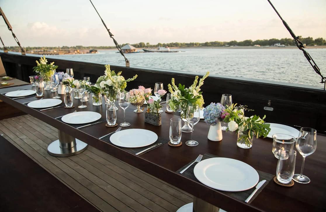 An image of Alila Purnama yacht