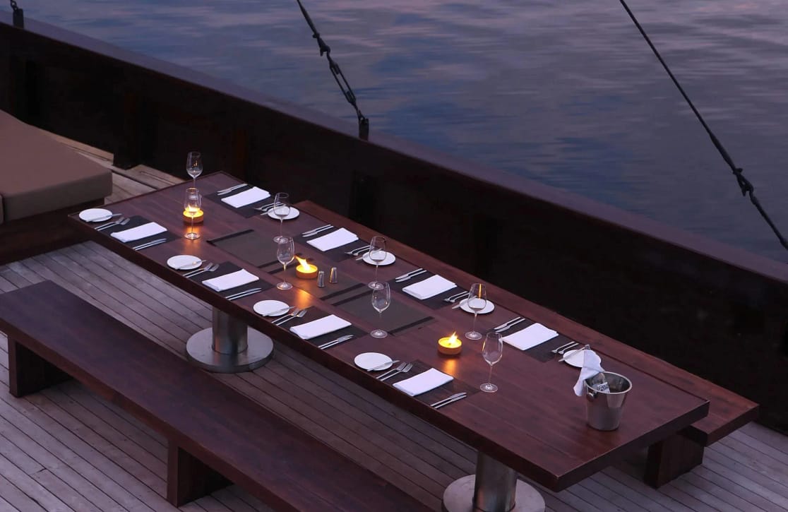 An image of Alila Purnama yacht