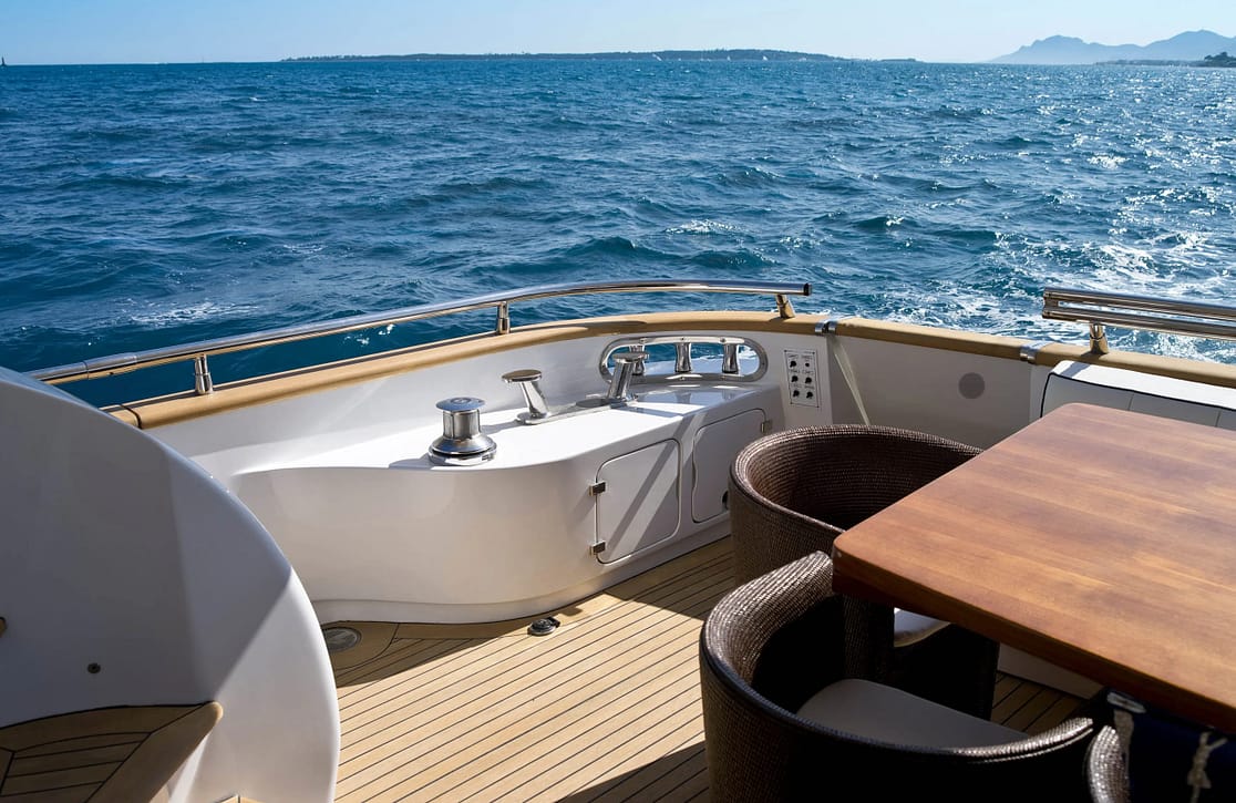 An image of Meme yacht