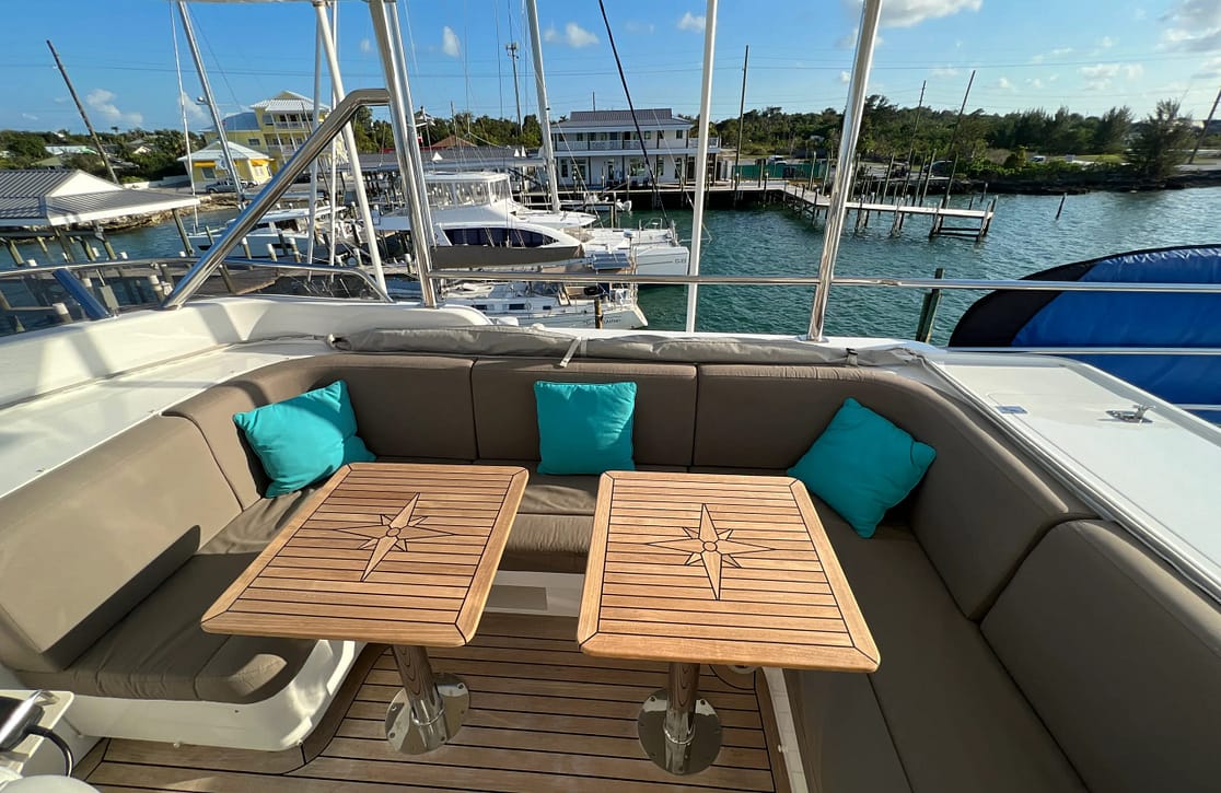 An image of Ammonite yacht