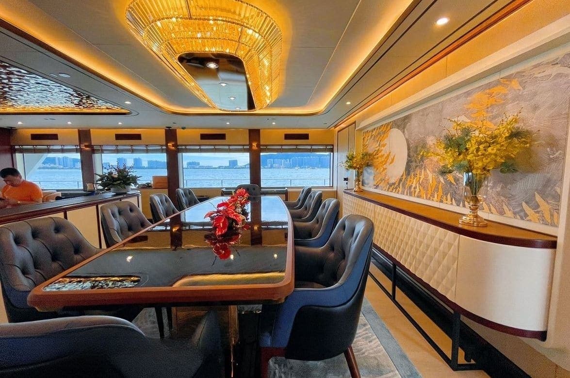 A preview of interior Dining