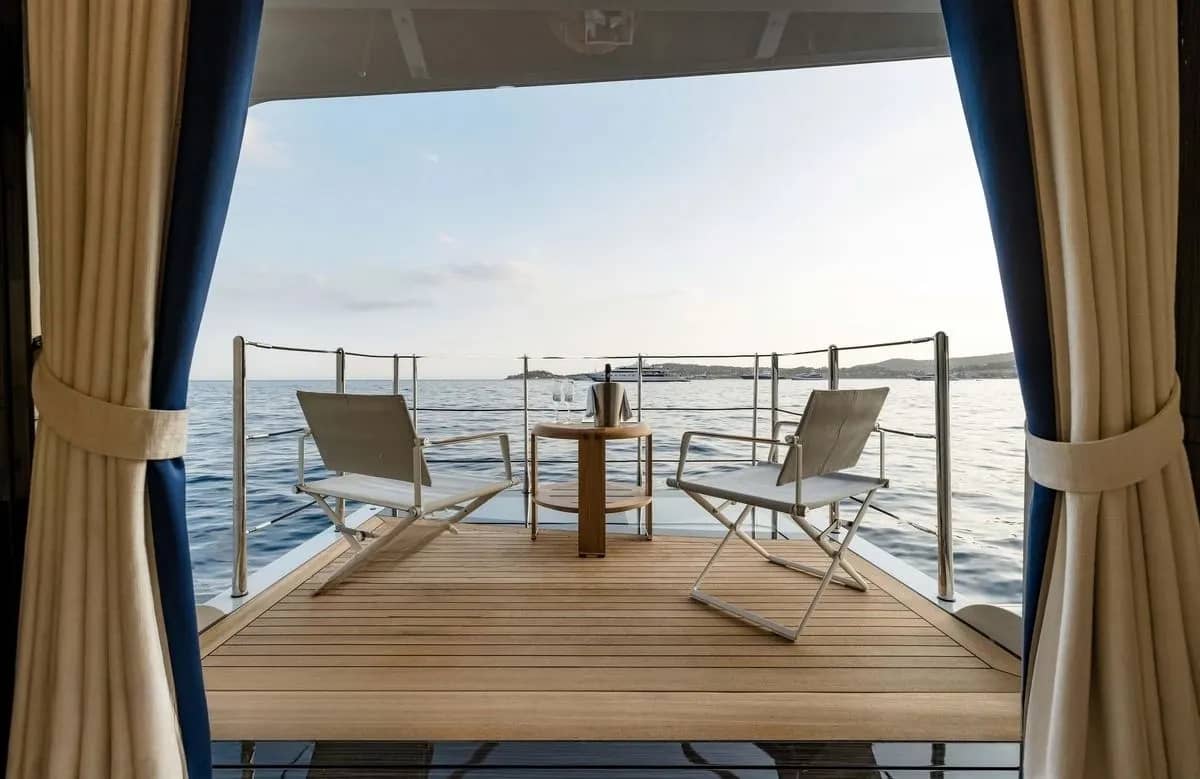 An image of Papa yacht