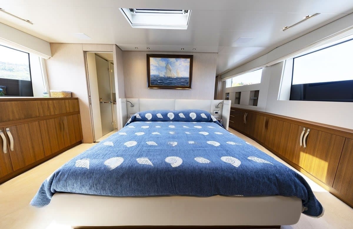 A preview of interior Bedroom cabin