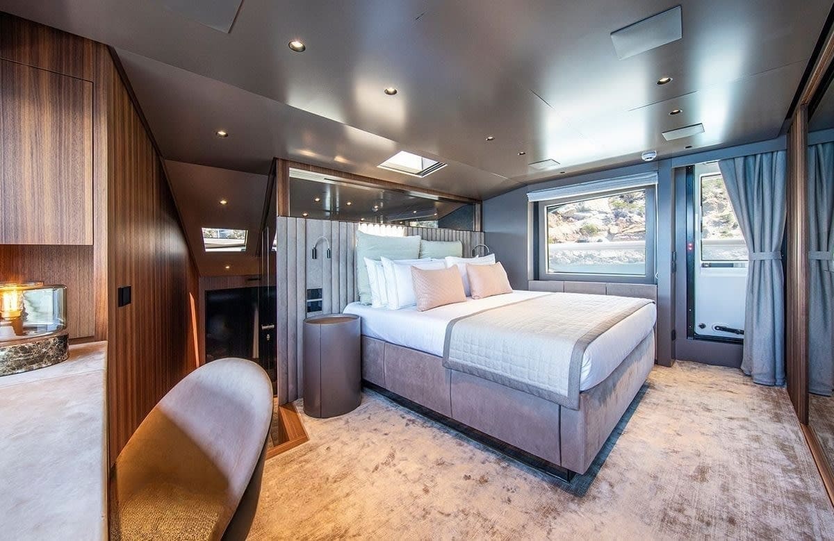 A preview of interior Bedroom cabin