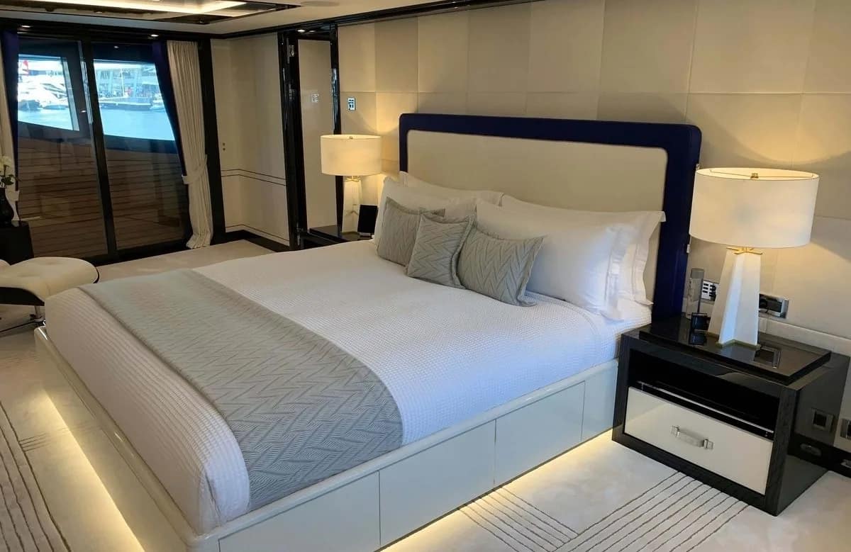 A preview of interior Bedroom cabin