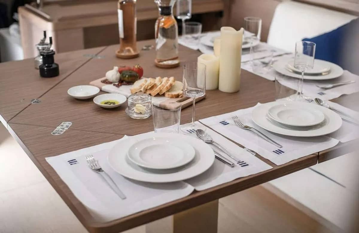 A preview of interior Dining