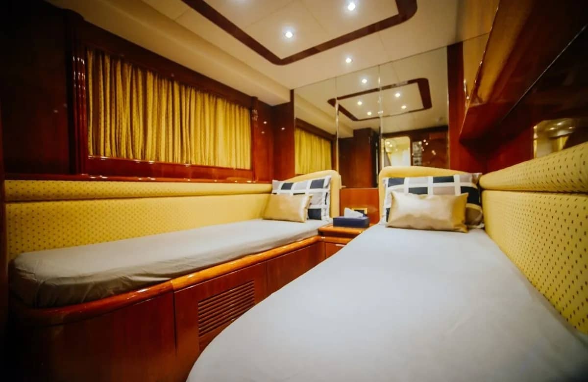 A preview of interior Bedroom cabin