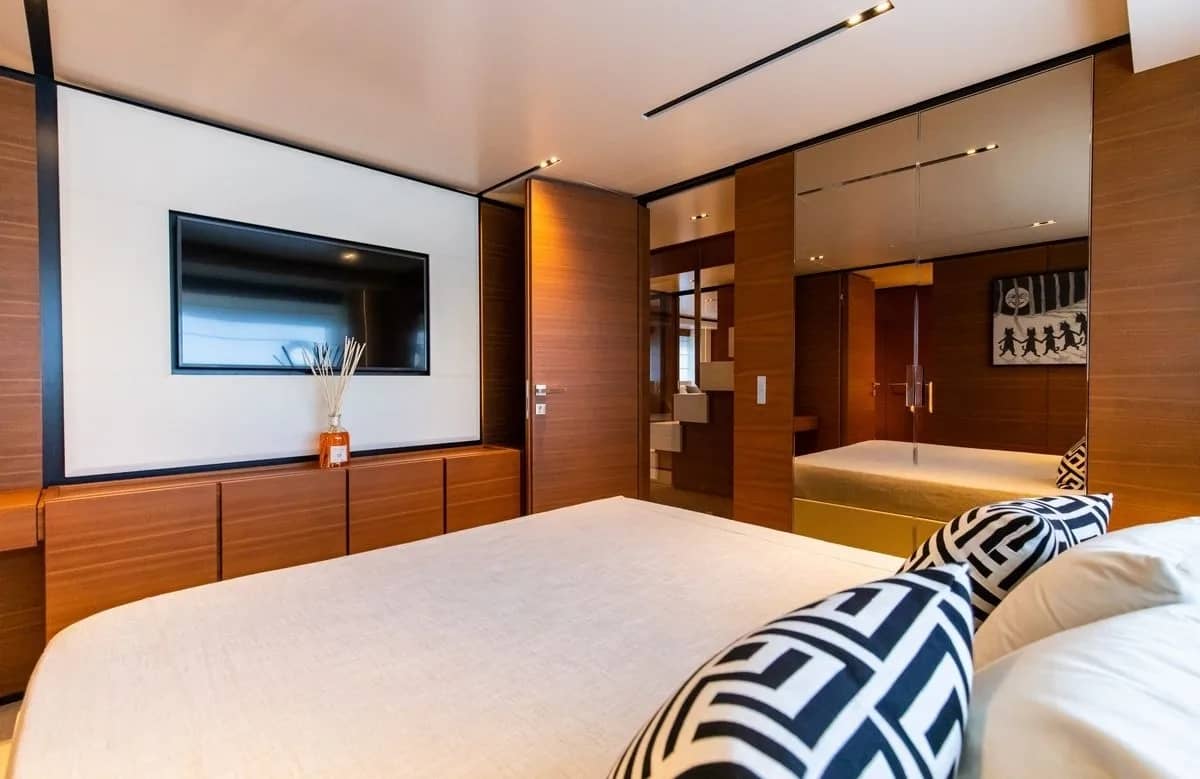 A preview of interior Bedroom cabin