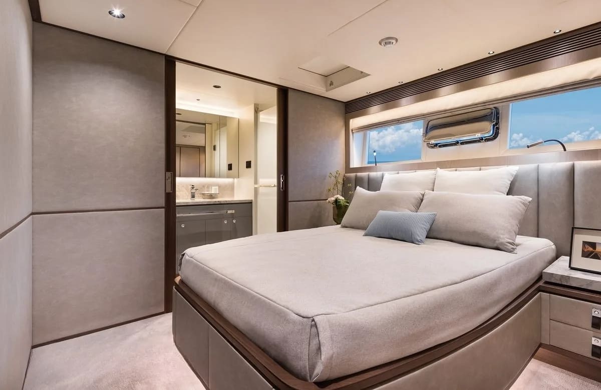 A preview of interior Bedroom cabin