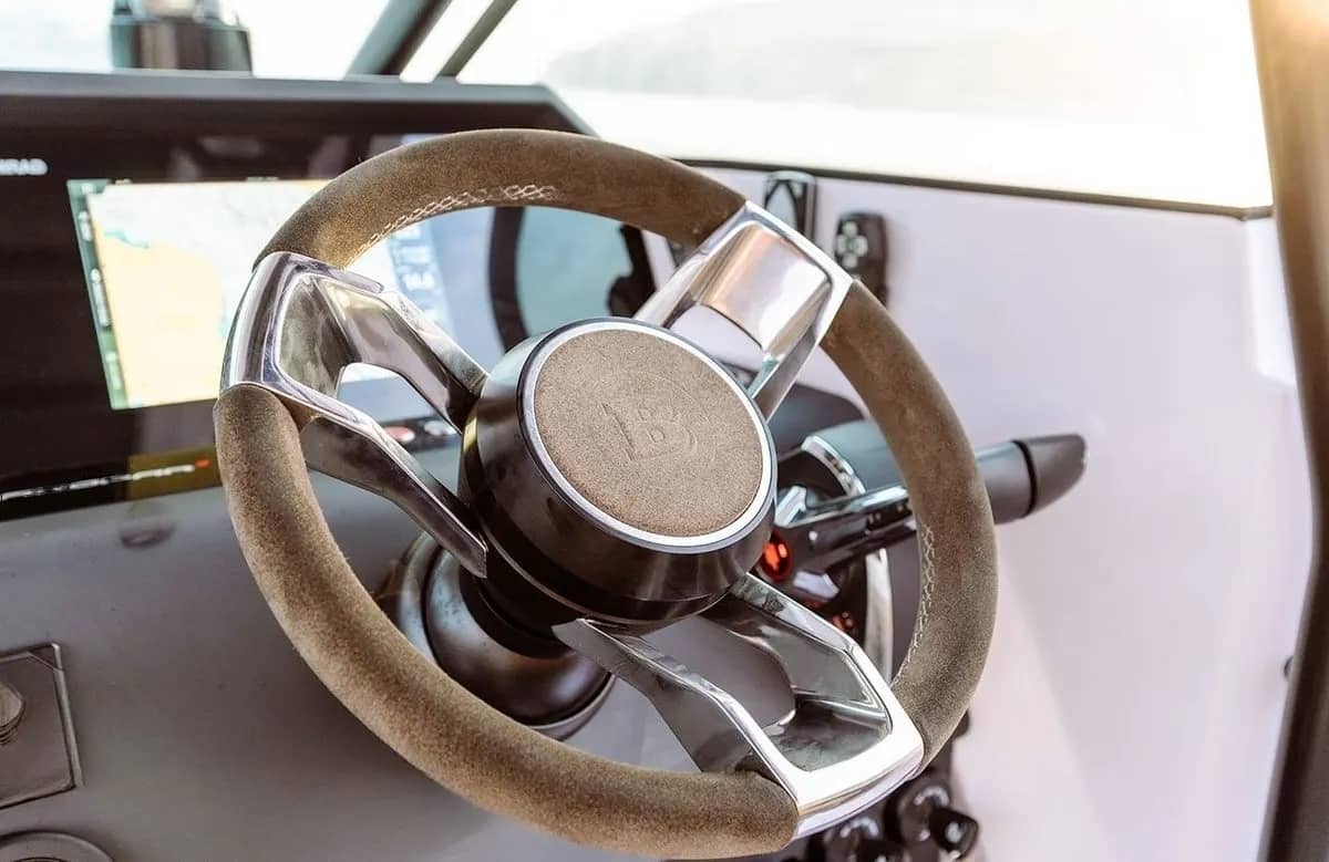 A preview of interior Bridge driving area
