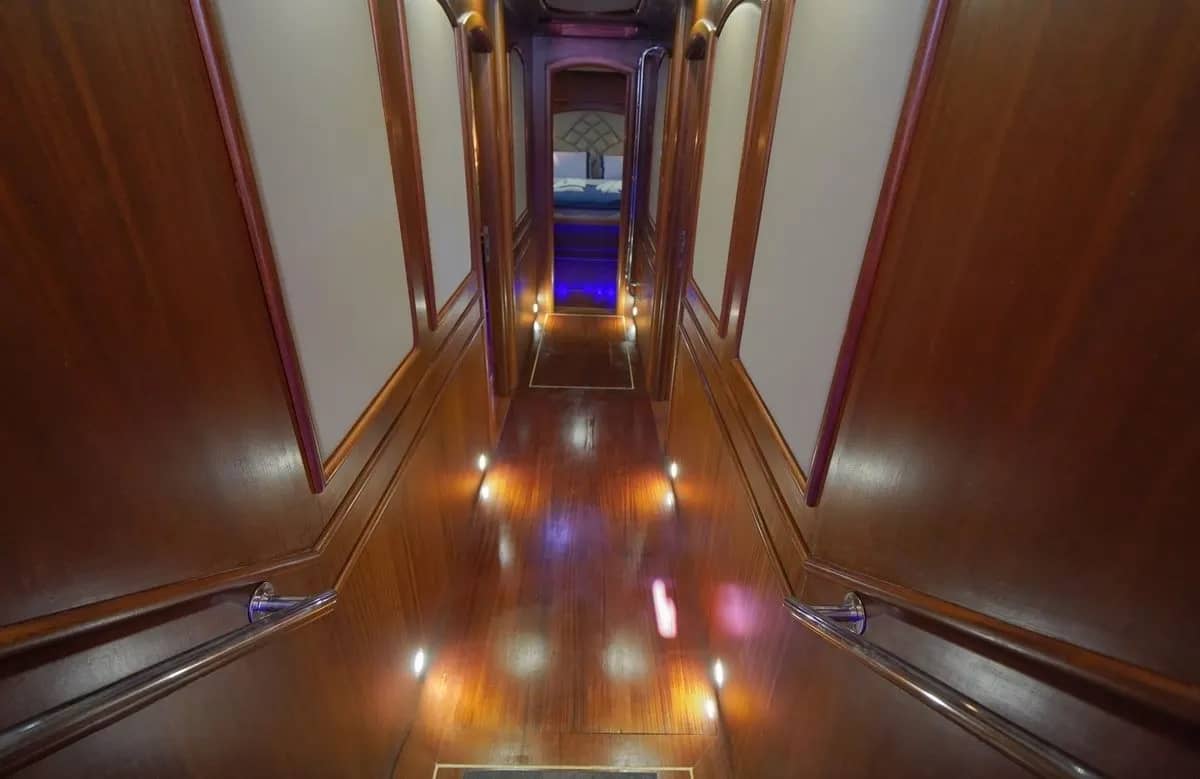 A preview of interior Hallway