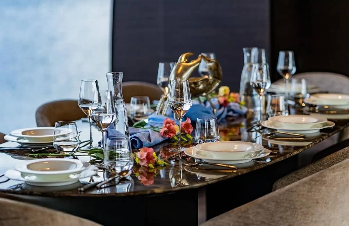 A preview of interior Dining