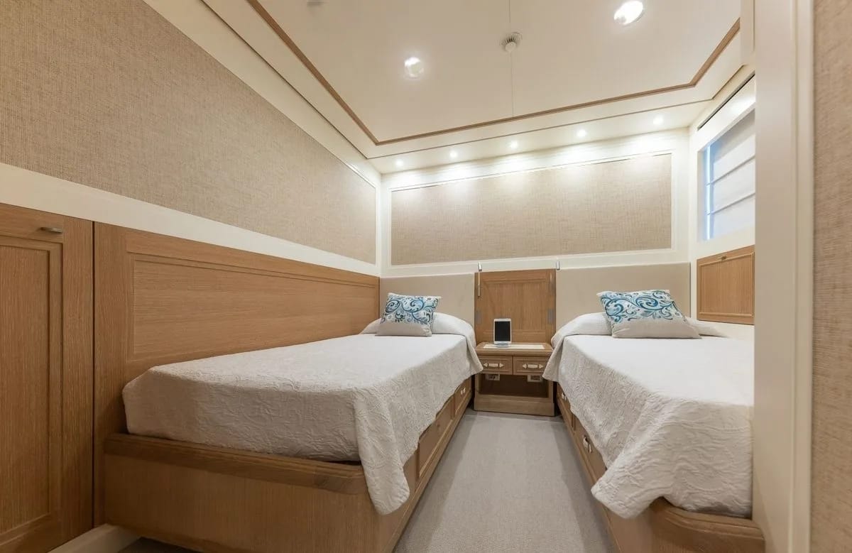A preview of interior Bedroom cabin