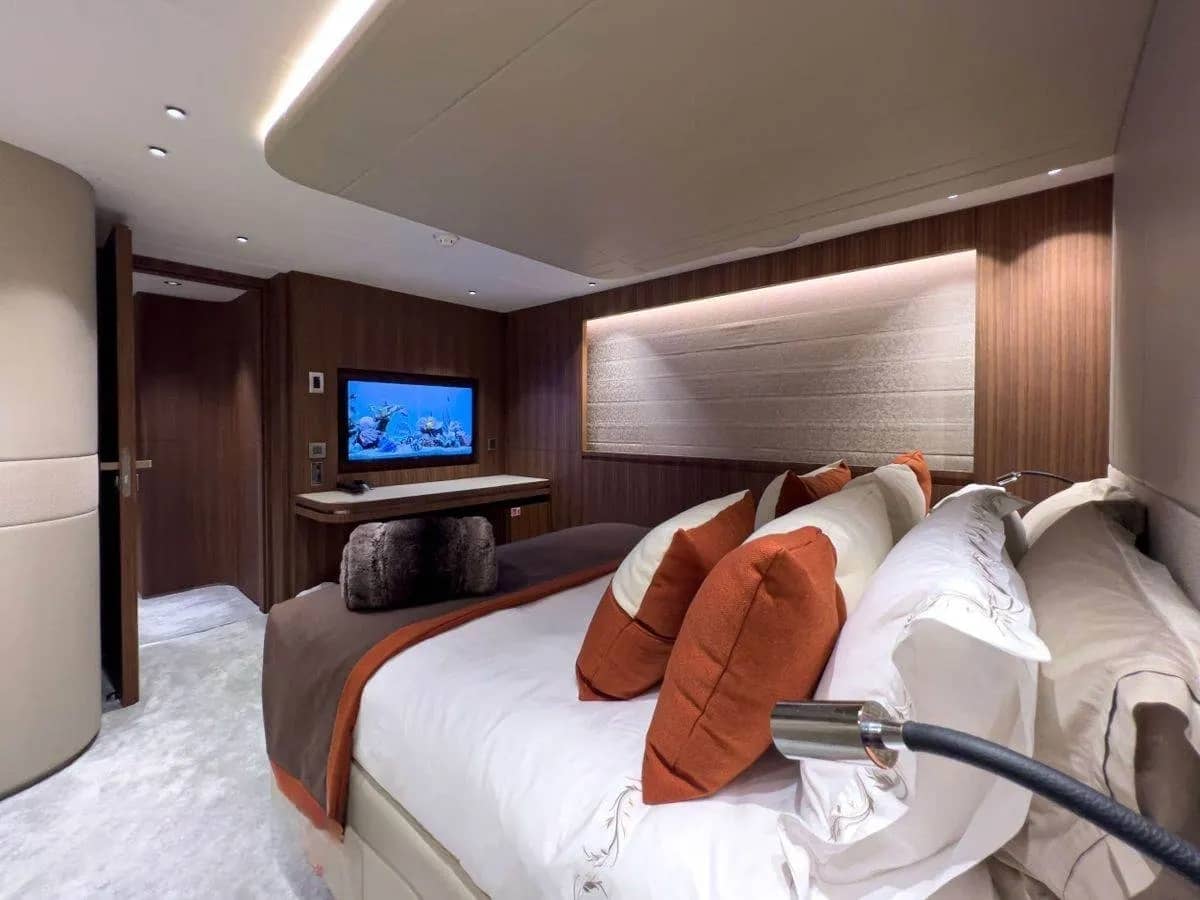 A preview of interior Bedroom cabin