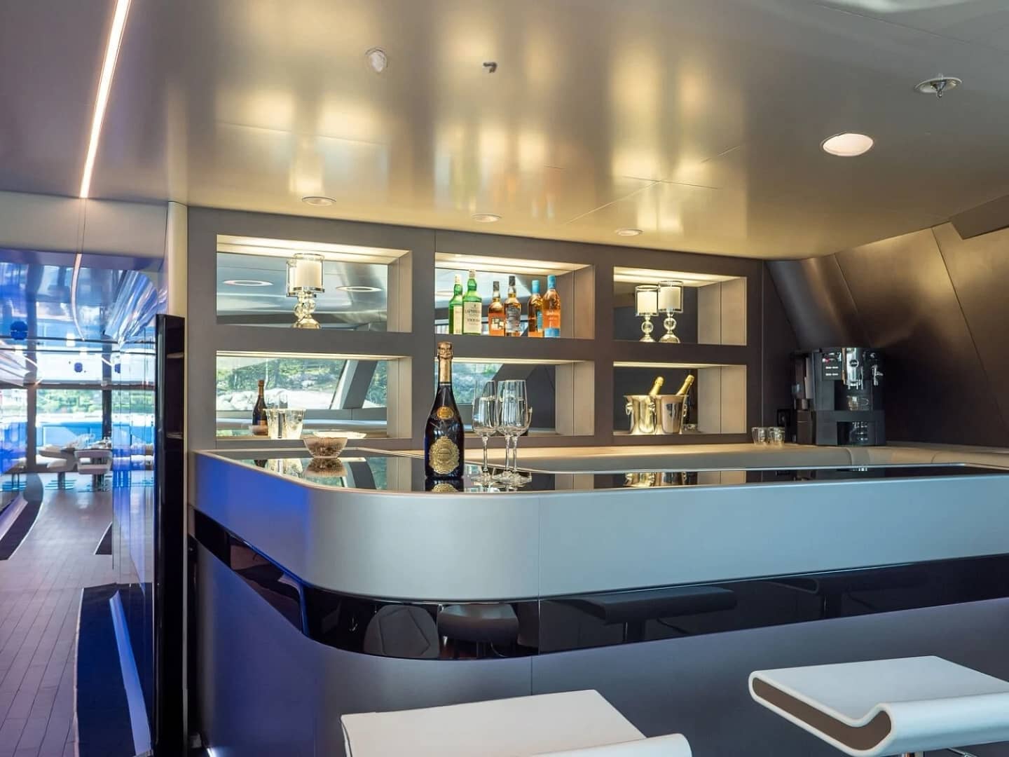 A preview of interior Bar or dance club