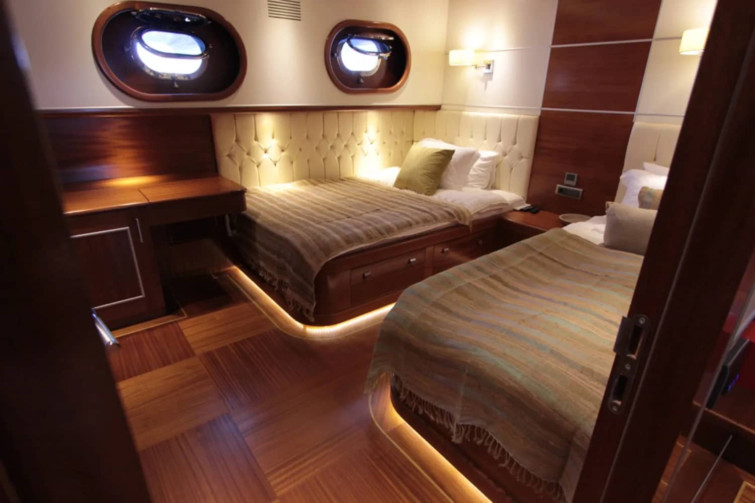 An image of Carpe Diem V yacht