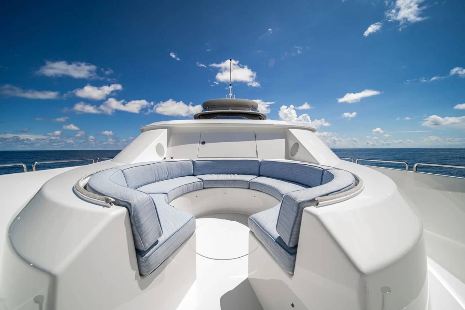 An image of Jeannietini yacht