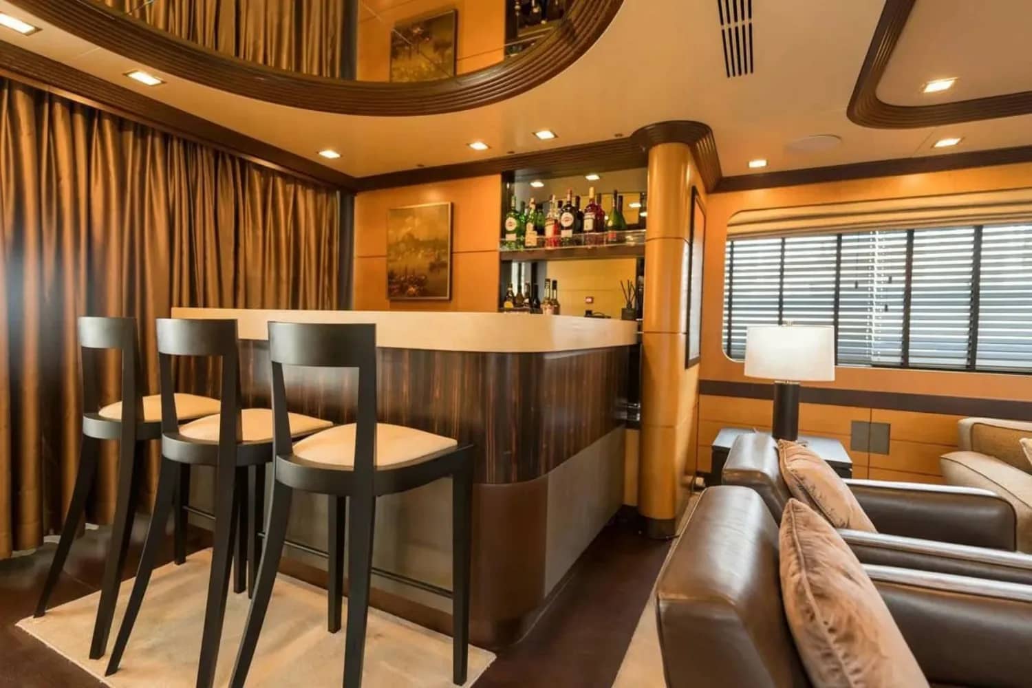 A preview of interior Bar or dance club