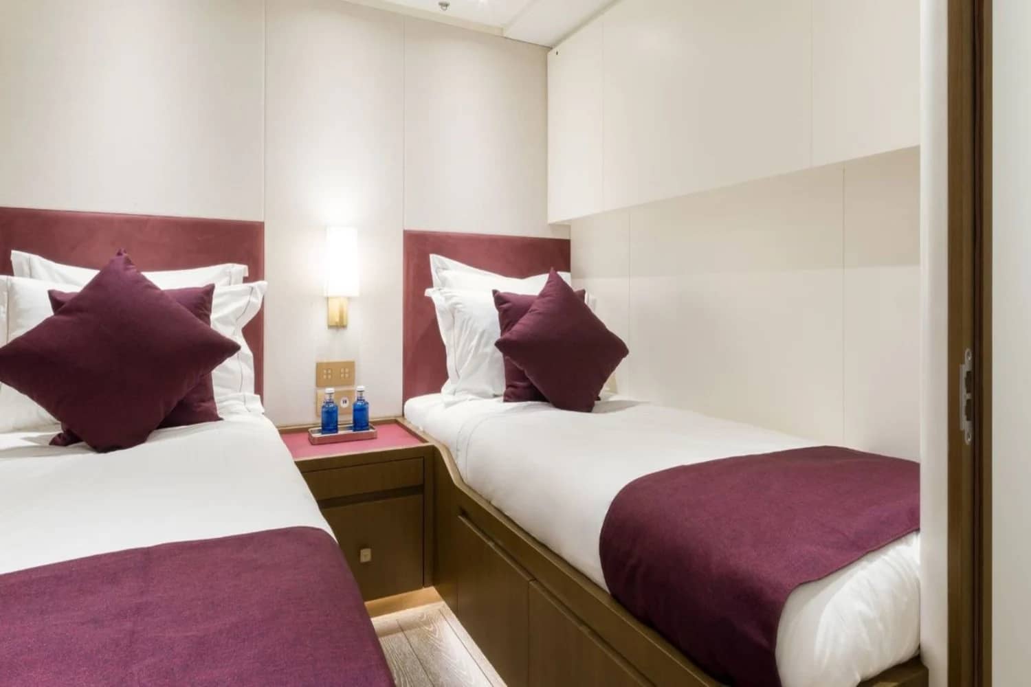 A preview of interior Bedroom cabin