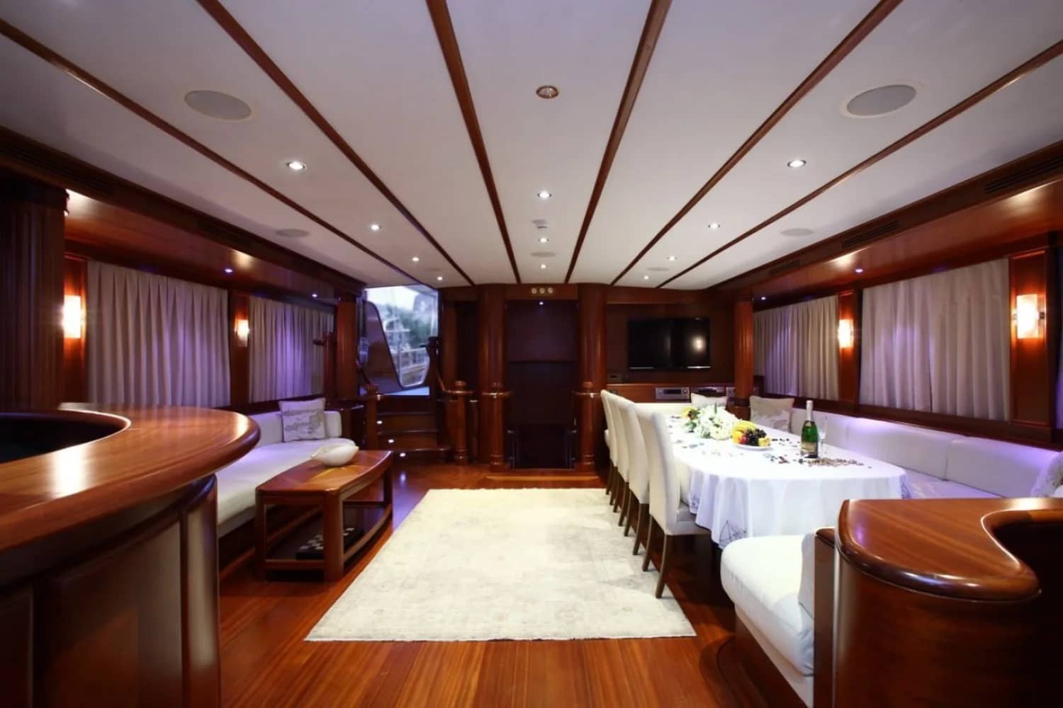 A preview of interior Dining