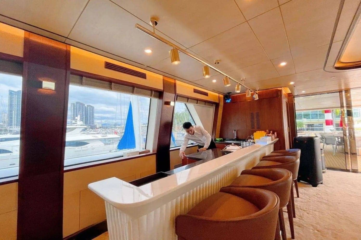 A preview of interior Bar or dance club